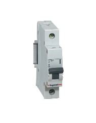 RX3 MINIDISJUNTOR 16A TRIPOLAR 3000A CURVA C Disponvel Tatuap